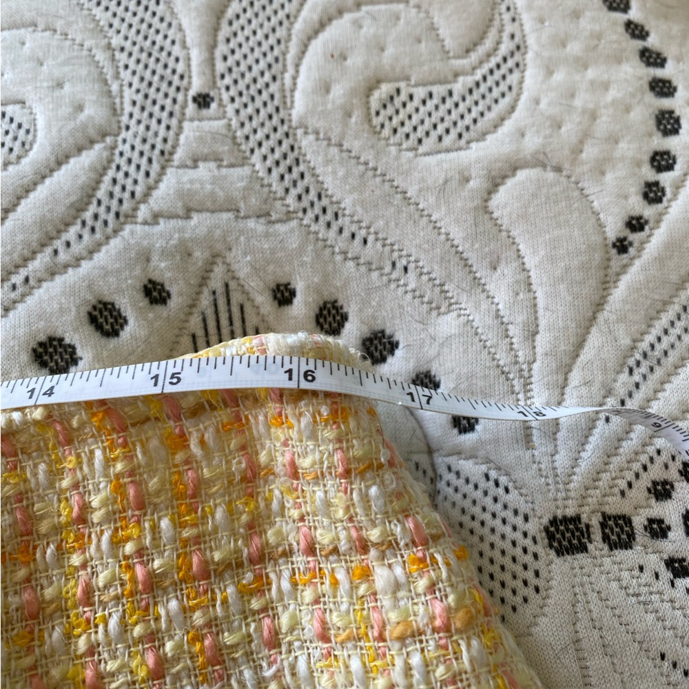 Tweed skirt